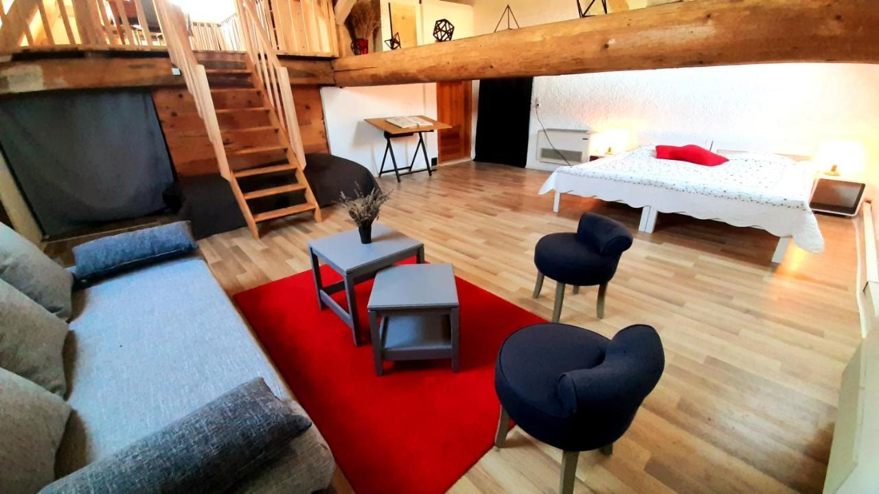 Gite Evidence Varennes-sur-le-Doubs ภายนอก รูปภาพ