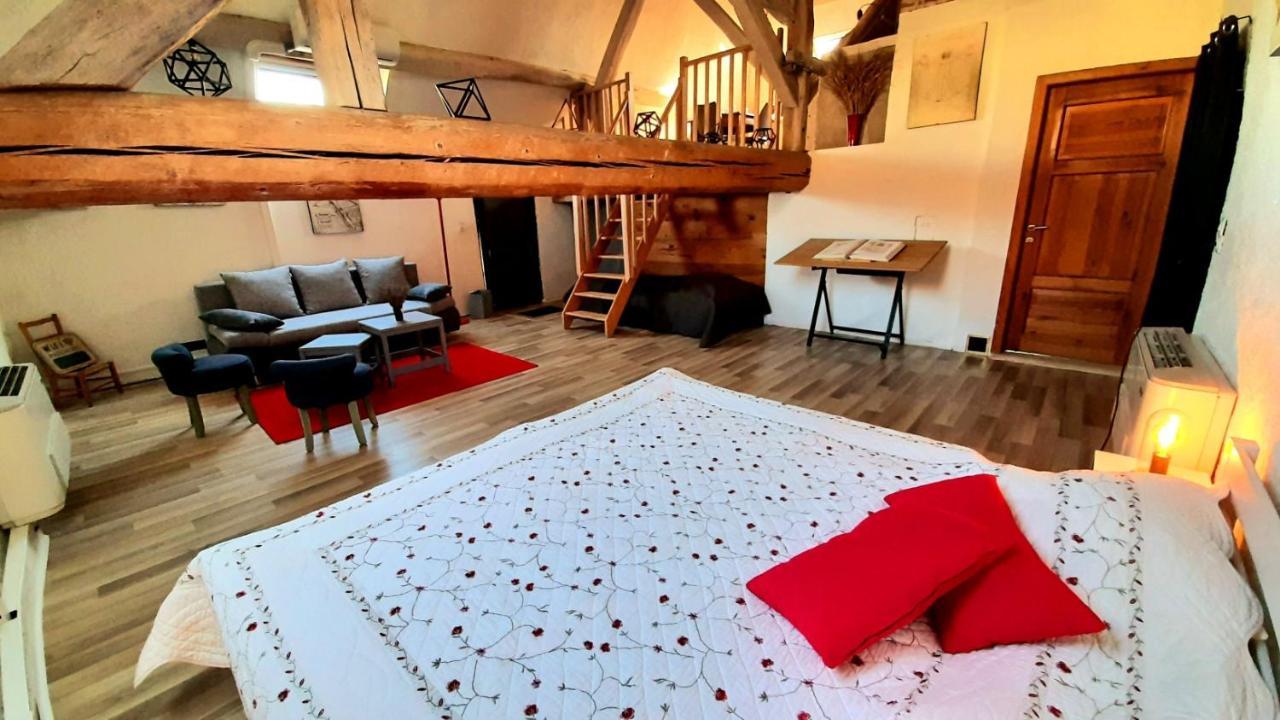 Gite Evidence Varennes-sur-le-Doubs ภายนอก รูปภาพ