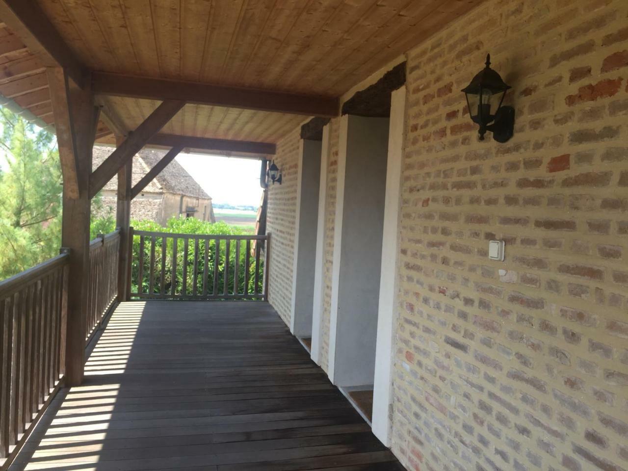 Gite Evidence Varennes-sur-le-Doubs ภายนอก รูปภาพ